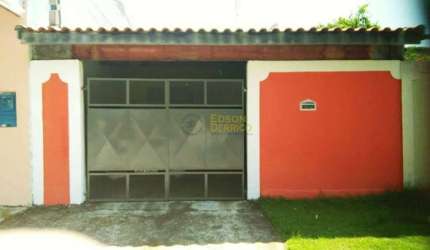 Casa com 2 dormitórios à venda, 83 m² por R$ 260.000,00 - Mombaça - Pindamonhangaba/SP