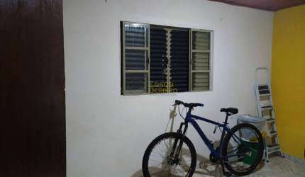 Casa com 4 dormitórios à venda, 190 m² por R$ 450.000 - Cidade Nova - Pindamonhangaba/SP