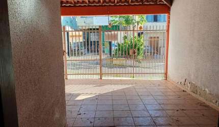 Sobrado com 3 quartos à Venda, Jardim Princesa - Pindamonhangaba