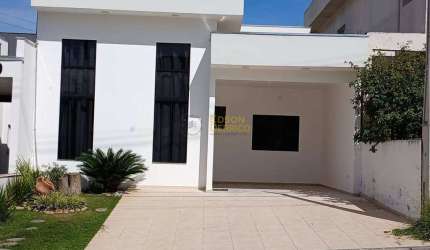Casa em Condomínio com 3 quartos, Residencial Vila Romana - Pindamonhangaba