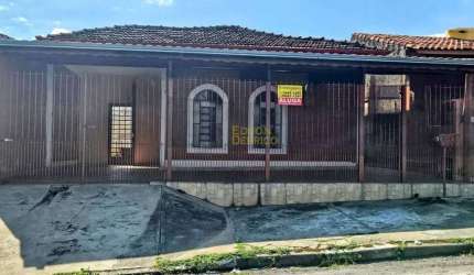 Casa com 3 quartos para Locação, Residencial e Comercial Cidade Jardim - Pindamonhangaba