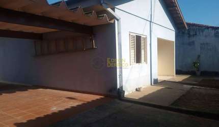 Casa com 2 quartos à Venda, Campo Alegre - Pindamonhangaba