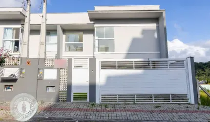 Casa com 3 quartos à venda na Bela Vista, Gaspar , 140 m2 por R$ 685.000