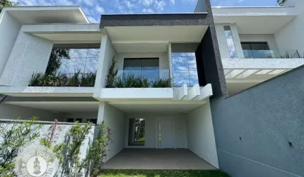 Casa à venda no Ponta Aguda, Blumenau  por R$ 1.290.000