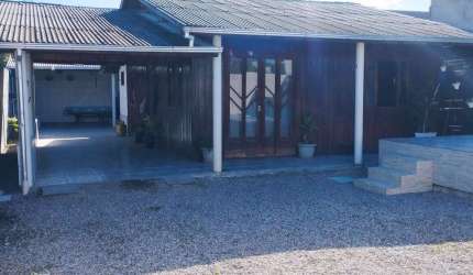 Casa de 2 Dormitórios | Praia de Fora | Palhoça
