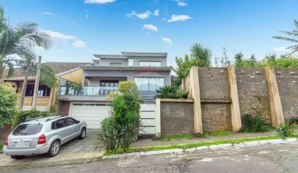 Casa com Piscina Bairro Bela Vista