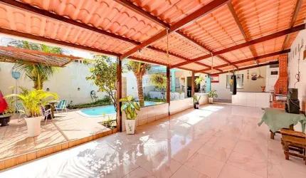 Casa à venda em Arembepe