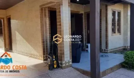 Bela casa com anexo em Cidreira