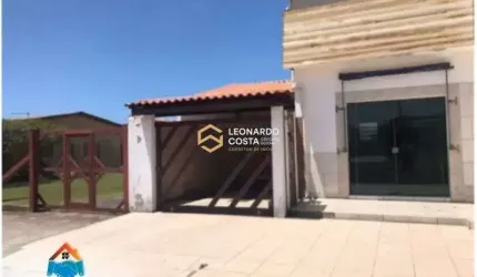 Sobrado com anexo e 2 salas comerciais no Centro de Pinhal