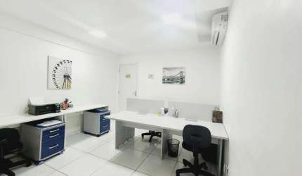 Sala Comercial para Venda em Salvador, Stiep, 1 banheiro, 1 vaga