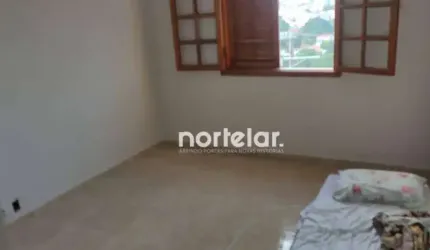 SOBRADO  V. BANCÁRIA  +  EDÍCULA....