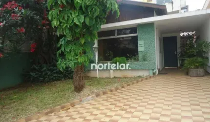 Ótima casa térrea à venda no Parque São Domingos