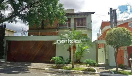 Excelente sobrado de alto padrão à venda no City América