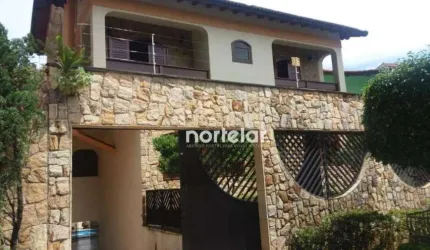 Excelente sobrado de alto padrão à venda no City América