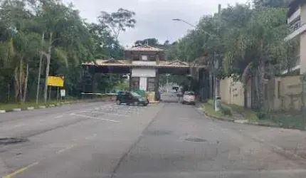 terreno a venda no condominio parque Ituaguaçu da Cantareira