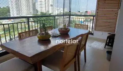 Excelente apartamento à venda na Vila Anastácio