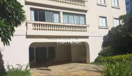 /Apartamento em ótima localização!!!