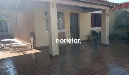 Casa próximo ao Restaurante O Pescador. Av. Eng. Caetano Alvares.