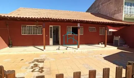 Casa com 4 dormitórios à venda, 193 m² por R$ 700.000,00 - Vila Brasil - Londrina/PR