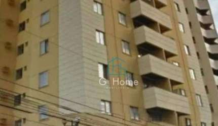 À VENDA NO CENTRO DA CIDADE