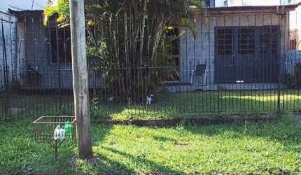Casa com 2 dormitórios à venda, 150 m² por R$ 295.000,00 - Vila Nova - Porto Ale
