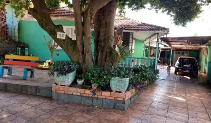 TERRENÃO COM CASA ANTIGA NA CAMPOS VELHO