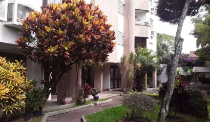 Apartamento com 2 dormitórios à venda, 66 m² por R$ 298.000,00 - Cristal - Porto