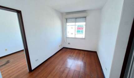 BARBADA LINDO APTO 1 DORM. SEMI MOBILIADO