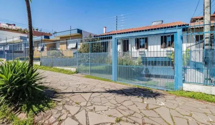 Casa com 3 dormitórios à venda, 210 m² por R$ 870.000,00 - Cristal - Porto Alegr