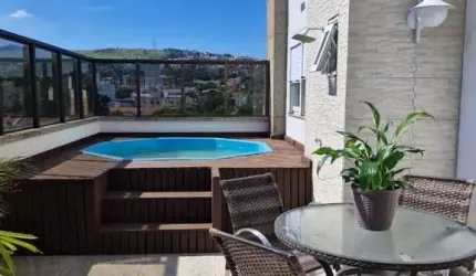 LINDO E AMPLO APARTAMENTO COM COBERTURA EM OTIMO PRÉDIO,LOCAL PREVILEGIADO