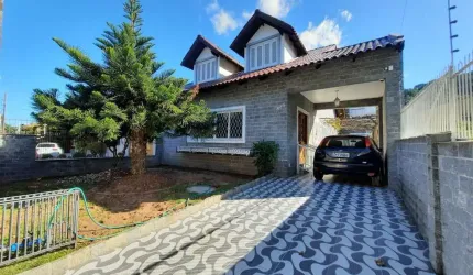 Casa à venda - Hípica - Porto Alegre/RS