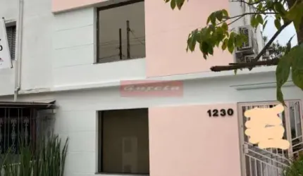SOBRADO NO BROOKLIN COML E  RESIDENCIAL A VENDA,  COM 4 SALAS,  2 BANHEIROS, 2 VGS