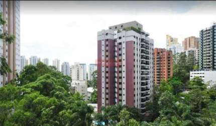 APARTAMENTO NO MORUMBI COM 4 DORMITÓRIOS, 3 SUÍTES E 3 VAGAS DEMARCADAS