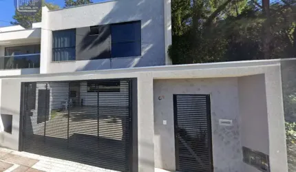 Imponente, moderna e acolhedora!