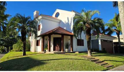 Casa à venda no bairro Jurerê Internacional - Florianópolis/SC