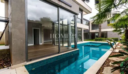 SOBRADO ALTO LUXO EM CONDOMINIO FECHADO