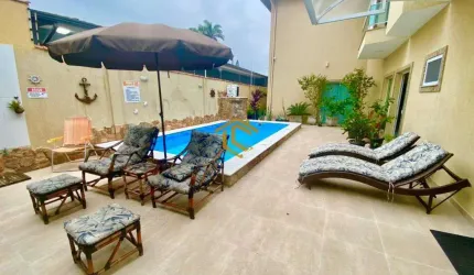 Sobrado com 4 dorms, Flórida, Praia Grande - R$ 2.1 mi, Cod: 8290