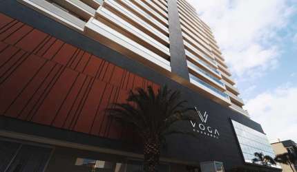 Apartamento para Venda em São José, Kobrasol, 3 dormitórios, 3 suítes, 4 banheiros, 2 vagas