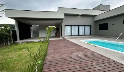 Casa para Venda em Palhoça, Pedra Branca, 3 dormitórios, 3 suítes, 2 banheiros, 3 vagas