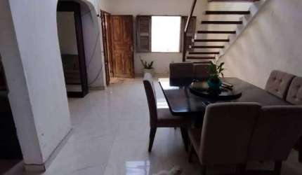 Casa com 5 dormitórios à venda, 150 m² por R$ 700.000,00 - Maraponga - Fortaleza/CE