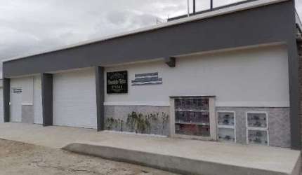 Apartamento com 2 dormitórios à venda, 53 m² por R$ 148.000,00 - Monguba - Pacatuba/CE