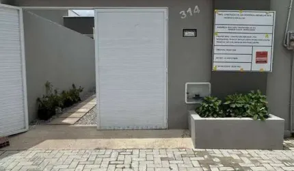 Casa com 3 dormitórios à venda, 82 m² por R$ 275.000,00 - Parque Tijuca - Maracanaú/CE