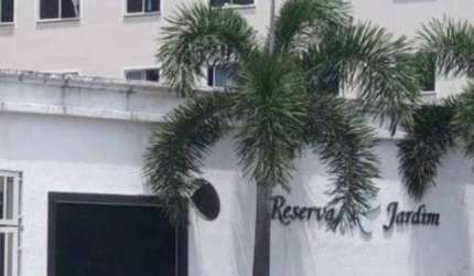Apartamento com 2 dormitórios para alugar, 45 m² por R$ 1.476,00 - Dias Macedo - Fortaleza/CE