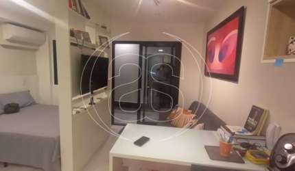 Amplo Studio 25m² em Moema