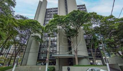 CONJUNTO COMERCIAL EM BROOKLIN