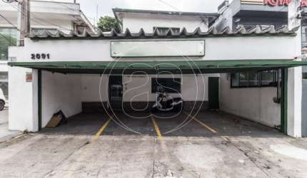 CASA COMERCIAL na AV. REPÚBLICA DO LÍBANO, 298m²