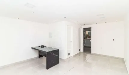 Oportunidade Única! Sala Comercial de Luxo no Coração de Indianópolis
