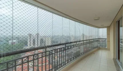 Apartamento de  132m² com 3 suítes e 2 vagas em condomínio com lazer de clube próximo ao metro