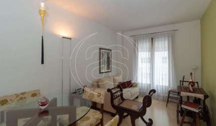 Apartamento duplex à venda em Moema