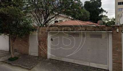 CASA PARA VENDA COM GARAGEM ESPAÇOSA NO BROOKLIN 10X38,5